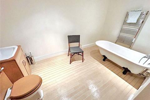 2 bedroom apartment for sale, 22 St. Hildas Terrace, town center, Whitby, North Yorkshire, YO21 3AE