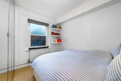1 bedroom apartment to rent, Driffield Road, London E3