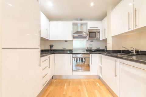 2 bedroom apartment to rent, Romney House, Westminster SW1P