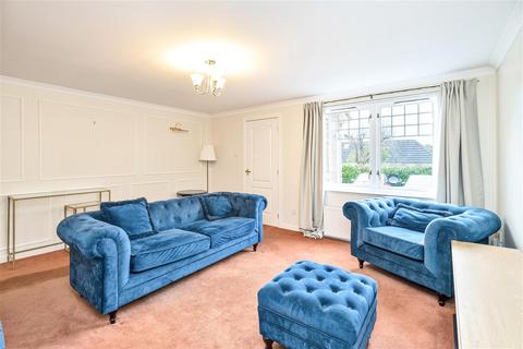 undefined, Lindsay Gardens, Bathgate