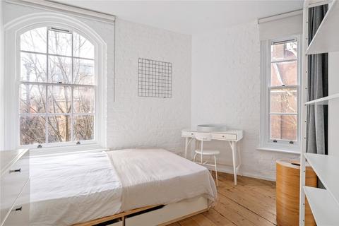 4 bedroom apartment to rent, Ligonier Street, London, E2