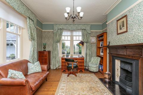 5 bedroom character property for sale, Delph Lane, Preston PR3