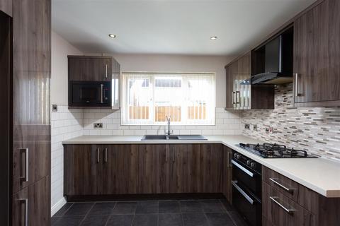 4 bedroom detached house for sale, Thornton Moor Close, York