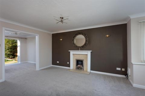 4 bedroom detached house for sale, Thornton Moor Close, York