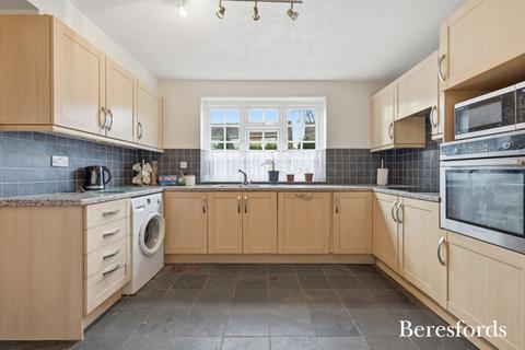 4 bedroom detached house for sale, Cameron Close, Ingatestone, CM4