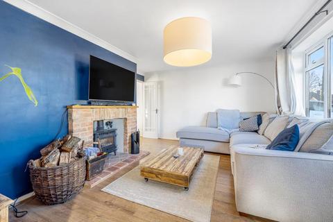 3 bedroom detached house to rent, Canterbury Close, Spalding