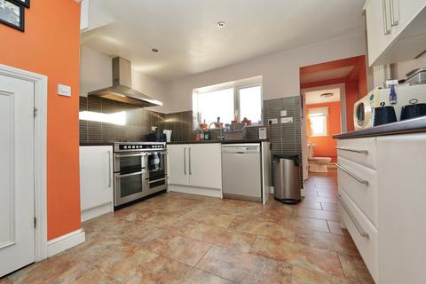 3 bedroom semi-detached house for sale, Queens Drive, Huntingdon, PE29