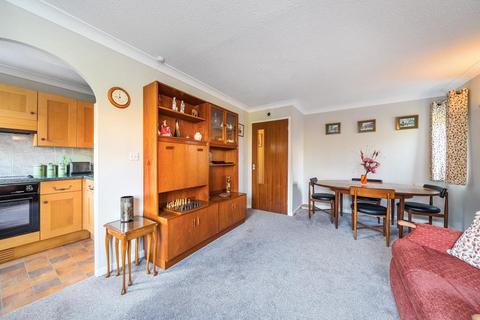 1 bedroom retirement property to rent, Mount Hermon Road,  Woking,  GU22