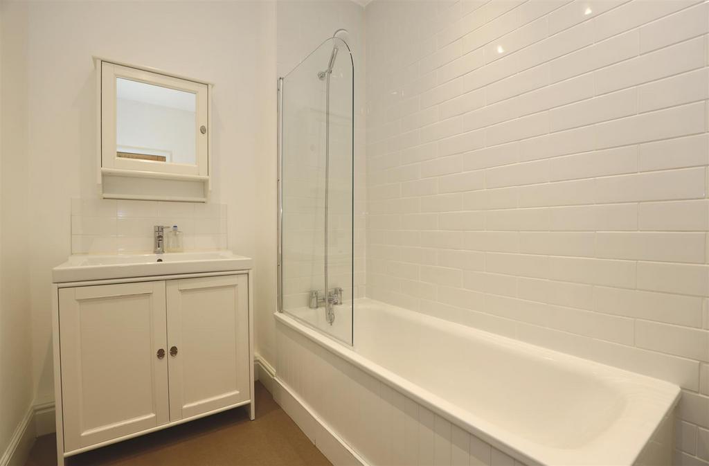 Bathroom.jpeg