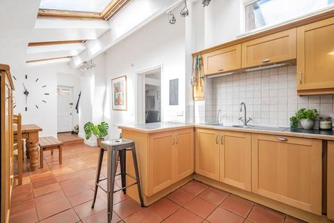 undefined, Church Street, Henley-On-Thames RG9
