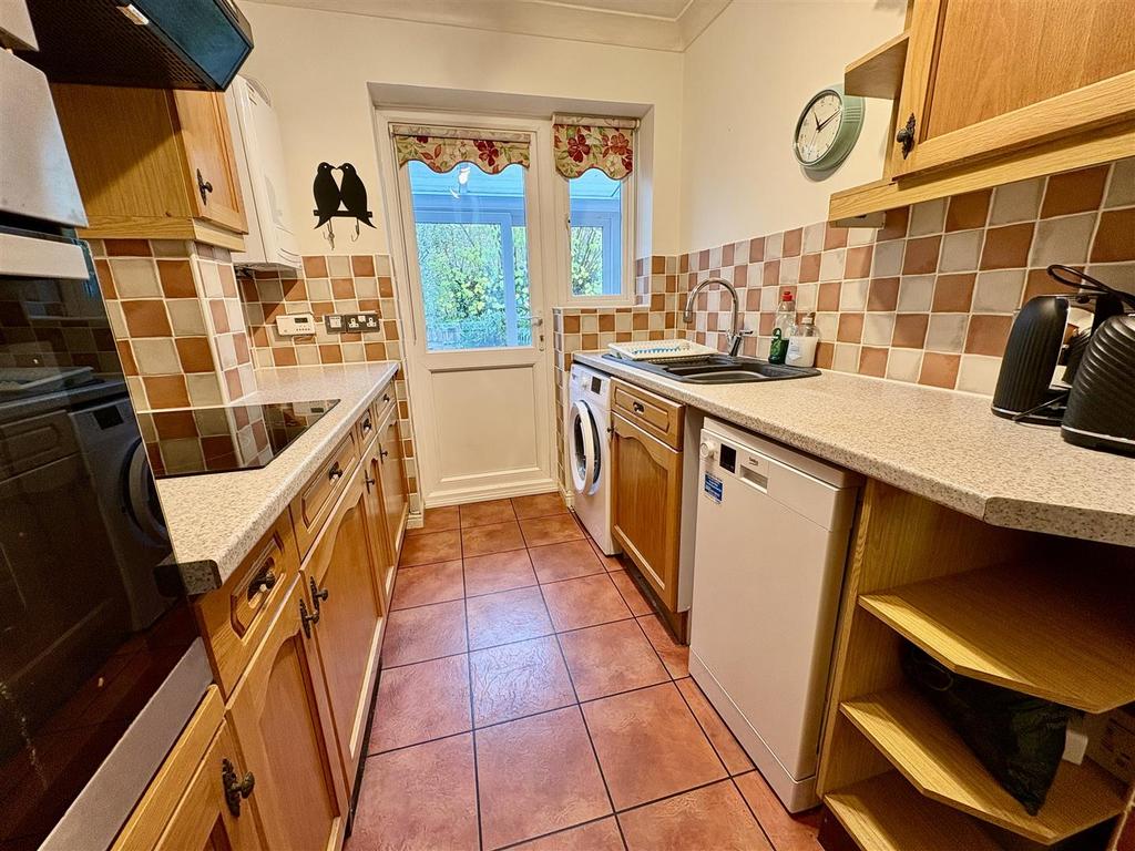 Fitted Kitchen