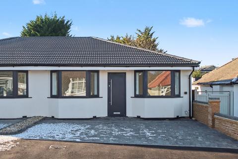 2 bedroom semi-detached bungalow for sale, The Courtway, Watford, WD19