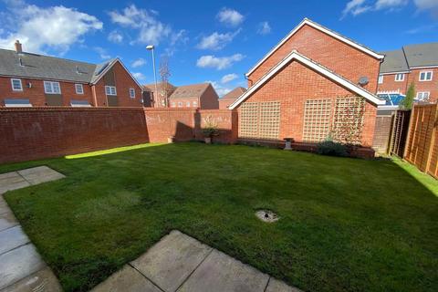 3 bedroom detached house to rent, Bracken Way, Malvern