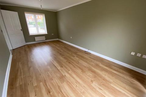 3 bedroom detached house to rent, Bracken Way, Malvern