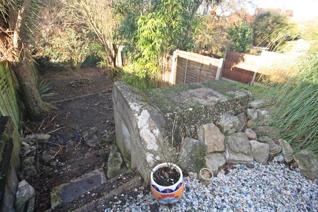 Garden1.JPG