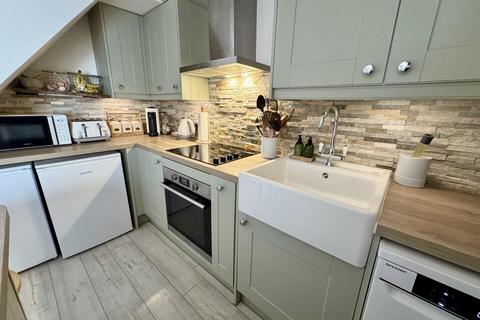 undefined, Woolston Road, Netley Abbey, Southampton