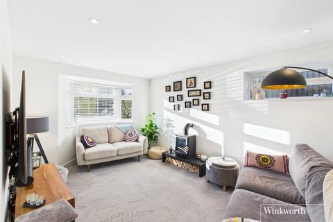 4 bedroom semi-detached house for sale, Hillview Close, Sonning Common, Reading, Oxfordshire, RG4