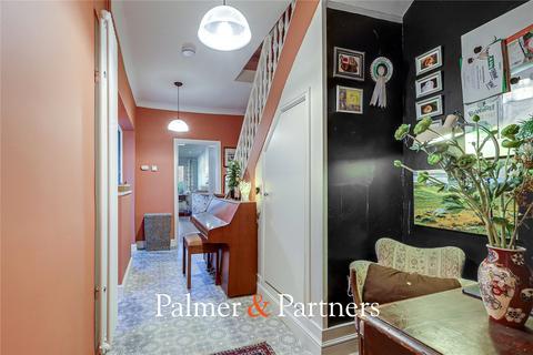 3 bedroom terraced house for sale, Coval Lane, Essex CM1