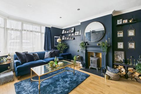 4 bedroom semi-detached house for sale, Sheridan Road, Worthing, BN14 8ET