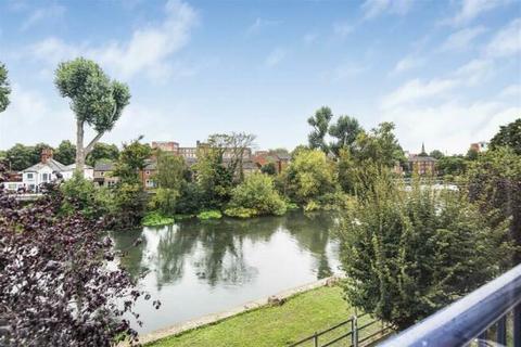 1 bedroom apartment to rent, Kennet Walk, Berkshire RG1