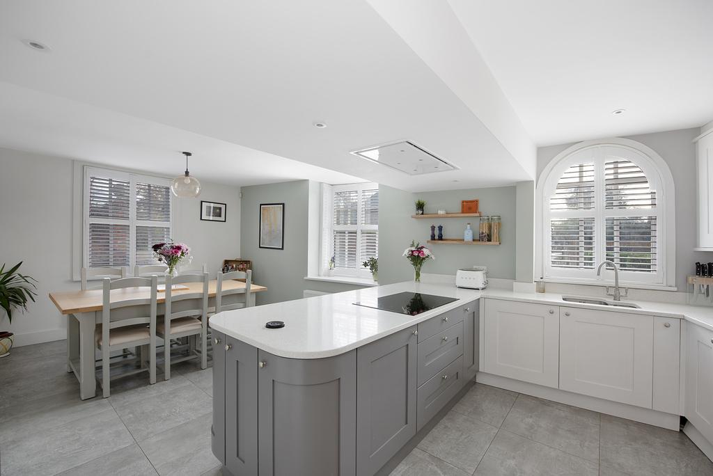 Kitchen/Dining
