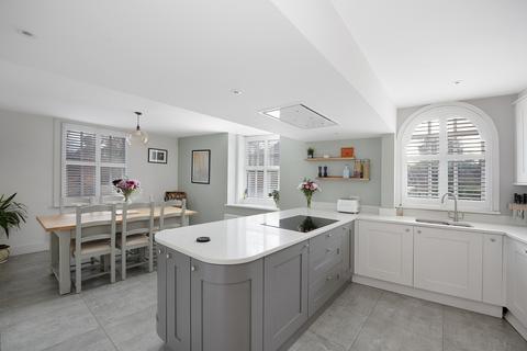 undefined, Swan Court, Cambs PE19