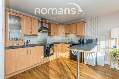 2 bedroom flat to rent, High Kingsdown, Bristol, BS2
