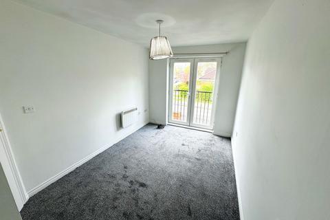 2 bedroom apartment to rent, Actonville Avenue, Manchester M22