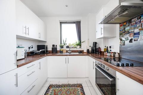 1 bedroom flat for sale, Essian Street, Tower Hamlets, London, E1