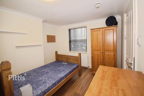 1 bedroom in a house share to rent, Carisbrooke Road Newport PO30