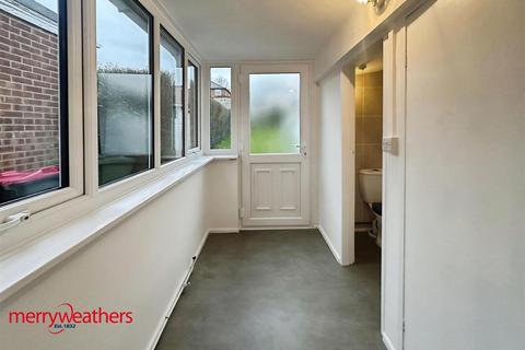 2 bedroom semi-detached house to rent, 32 Flat Lane, Whiston, Rotherham