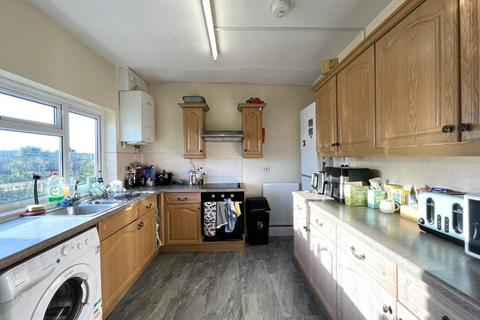 5 bedroom end of terrace house to rent, Trevethan Road, Falmouth