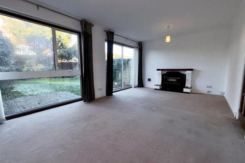 3 bedroom semi-detached house for sale, Austwick Close, Woodloes Park, Warwick