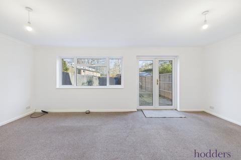 4 bedroom terraced house to rent, Green Lane Close, Byfleet, West Byfleet, Surrey, KT14