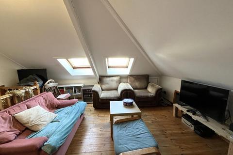 5 bedroom end of terrace house to rent, Marlborough Road, Falmouth
