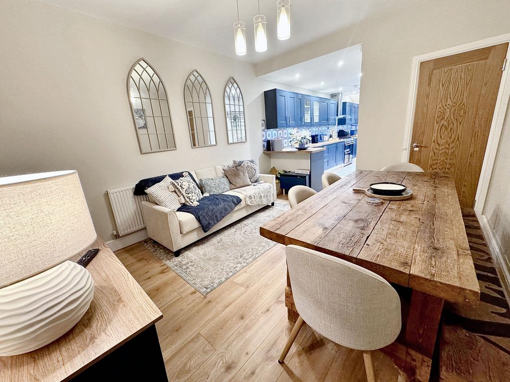 Kitchen / Diner