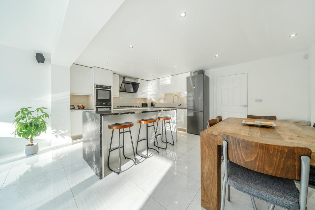 Kitchen-Family Room