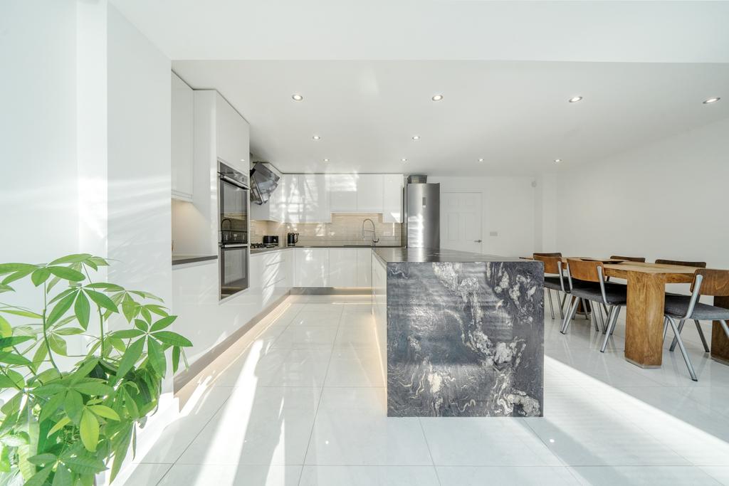Kitchen-Family Room