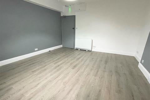 undefined, Upper High Street, Taunton, TA1