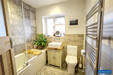 3 bedroom terraced house for sale, Rowan Avenue, Hove