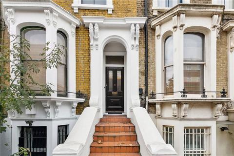 3 bedroom flat to rent, Stockwell Road, London SW9