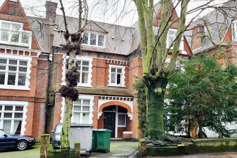 Studio to rent, Hornsey Lane, Highgate, N6