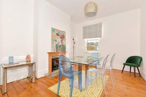 3 bedroom terraced house to rent, Hatfeild Road Margate CT9