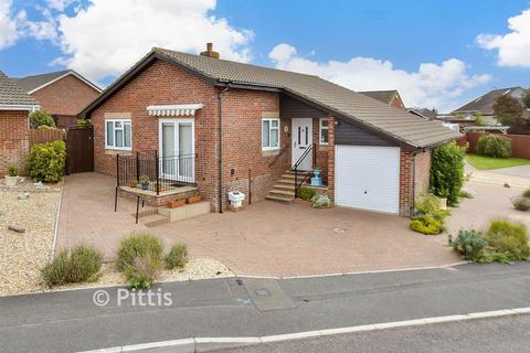 3 bedroom detached bungalow for sale, Merrie Gardens, Lake, Isle of Wight