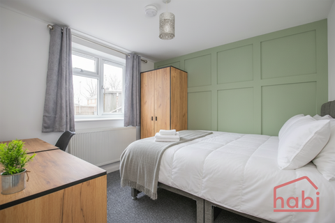 1 bedroom semi-detached house to rent, Norwich NR5