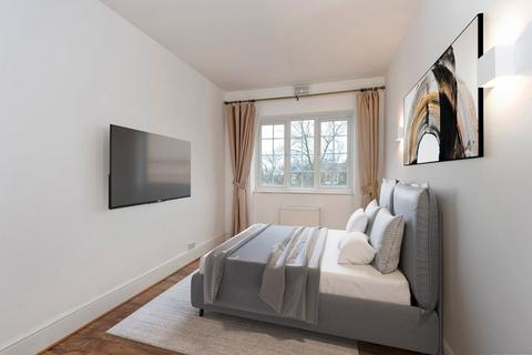 3 bedroom apartment to rent, Haverstock Hill, Belsize Park NW3