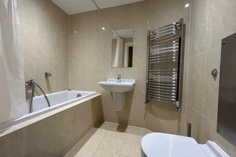 2 bedroom flat to rent, First Floor, Two Double Bedroom Flat Located In Penn Hill