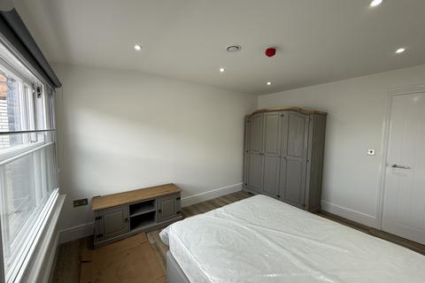 1 bedroom apartment to rent, 72 Great Hampton Street, B18