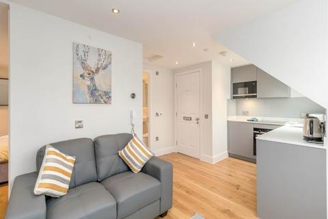 undefined, Thistle Street, City Centre,