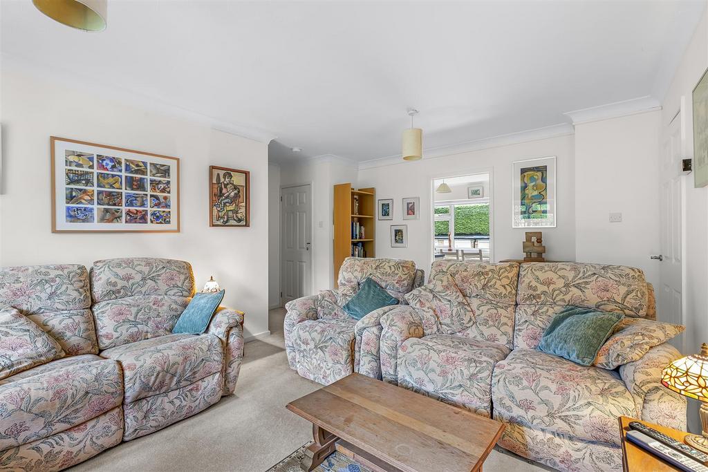 Sitting Room 2.jpg